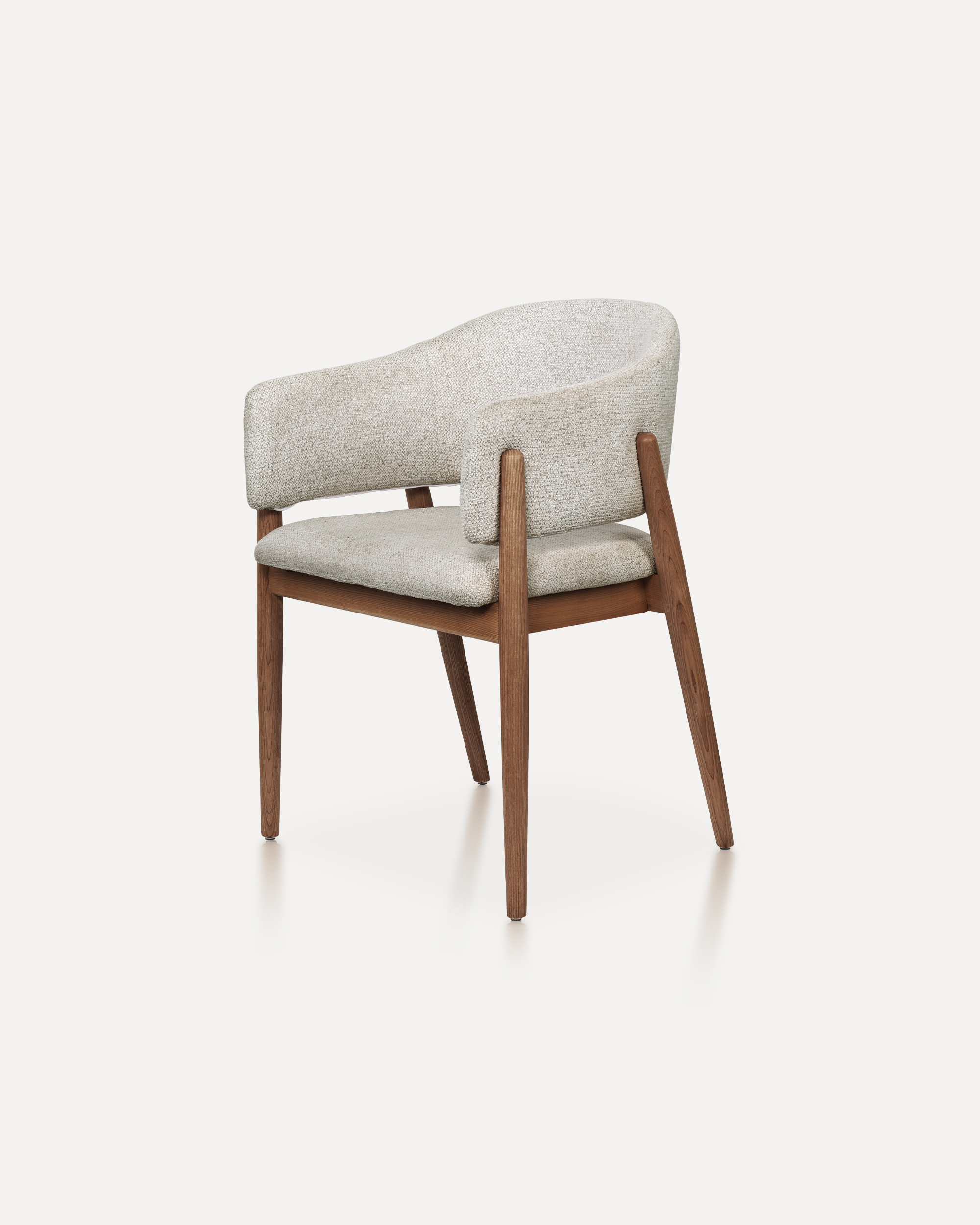 Semi-enclosed Ashwood Chair
